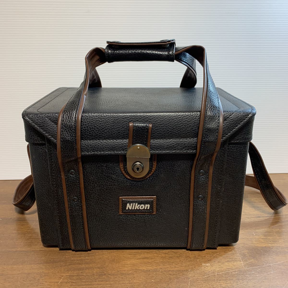 Nikon ニコン カメラバッグ 中古 バック バッグ カメラ用 鍵付き 