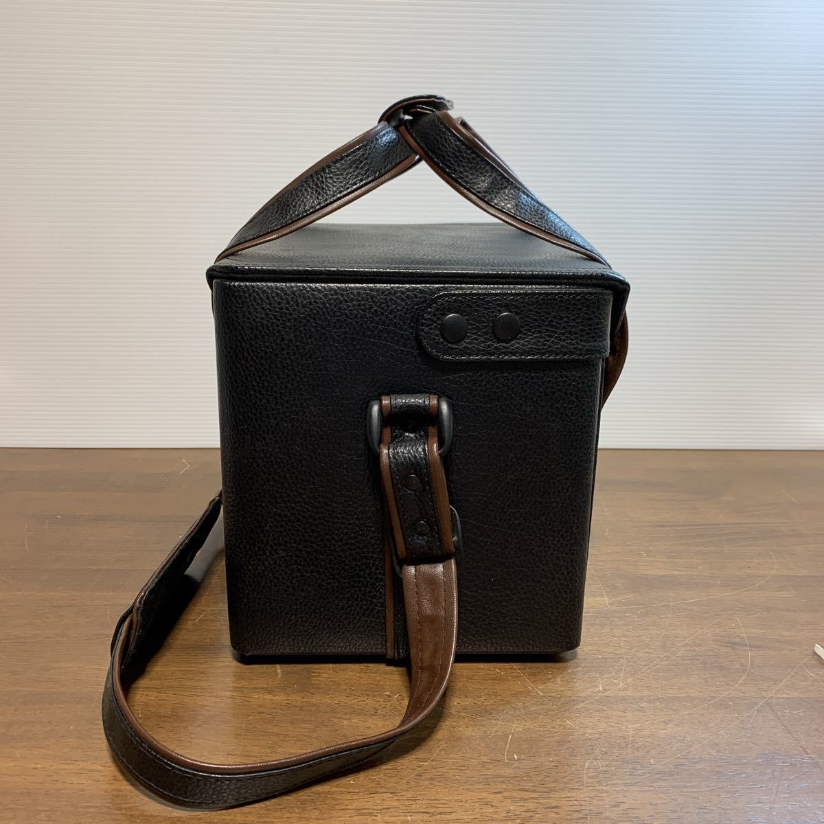 Nikon ニコン カメラバッグ 中古 バック バッグ カメラ用 鍵付き 