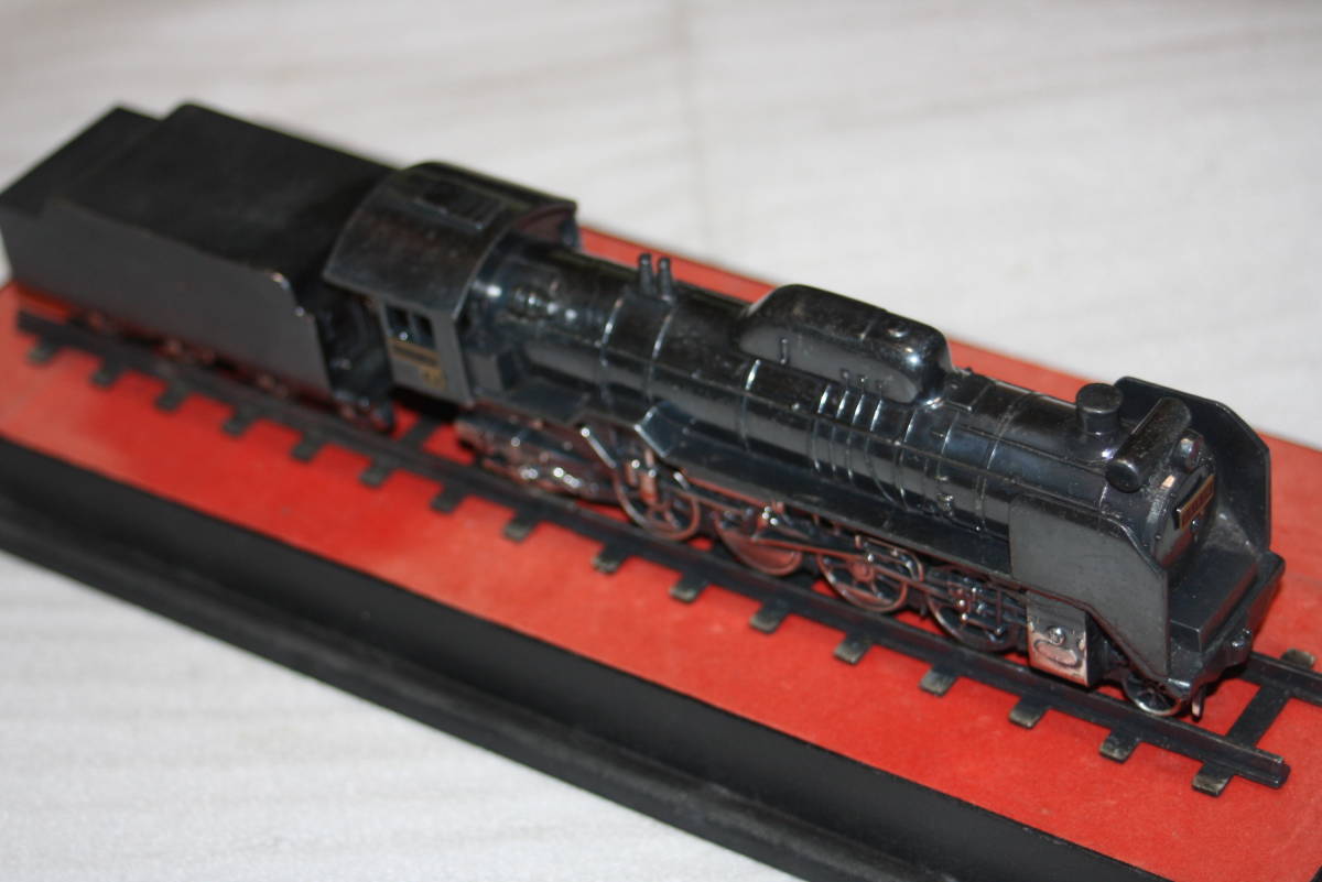 D51 鉄道模型 1/60 ガラスケース入り KATO】 D51 906 ピースマーク