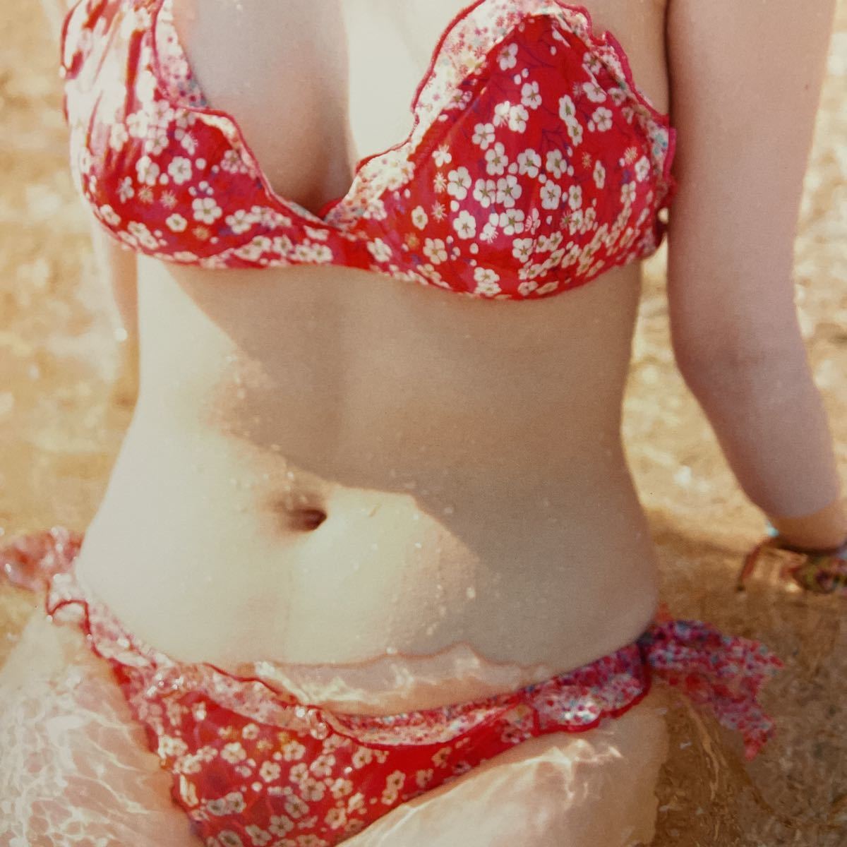 小野恵令奈 写真集 ツンエレ 帰ってきたえれぴょん 18 アイドル タレント 芸能人 モデル 女優 水着 ビキニ 美少女 さ行 売買されたオークション情報 Yahooの商品情報をアーカイブ公開 オークファン Aucfan Com