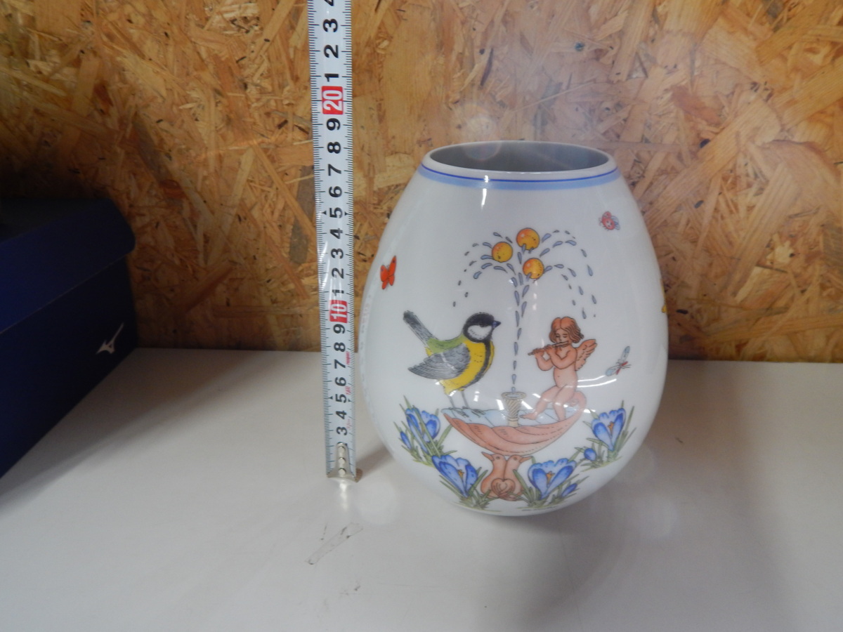 美品HUTSCHENREUTHER HUTSCHENREUTHER フッチェンロイター 花瓶 鳥と花