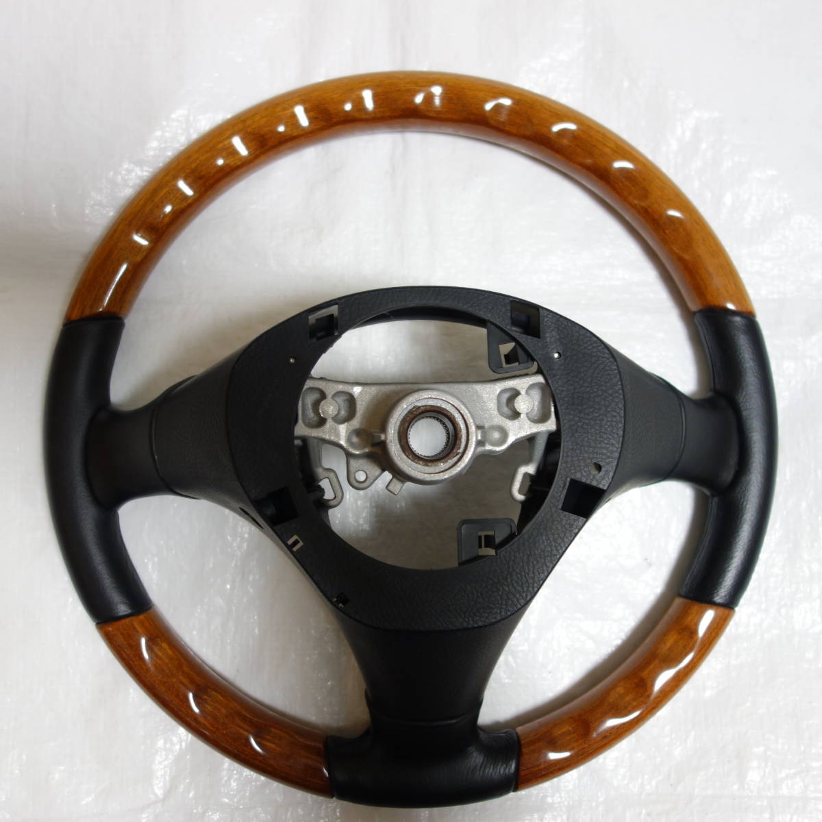 ダイハツ ミラジーノ L650S 純正 オプション MOMO モモ ウッド レザー 