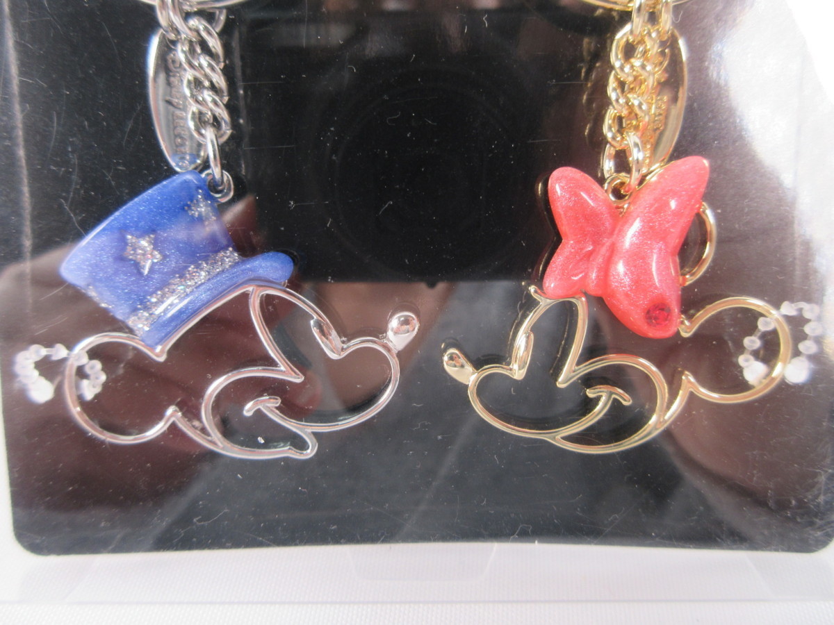 連n 7r Tdr ミッキー ミニー ペア キーチェーン キーホルダー 横顔 シルエット シルバー ゴールドカラー ディズニー リゾート その他 売買されたオークション情報 Yahooの商品情報をアーカイブ公開 オークファン Aucfan Com