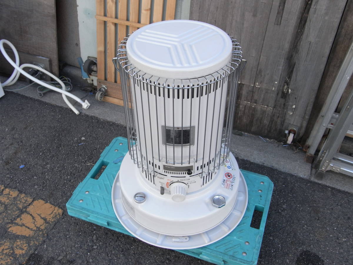 トヨトミ 石油ストーブ KS-6700 (W) KS-67H | 暖房製品 | トヨトミ