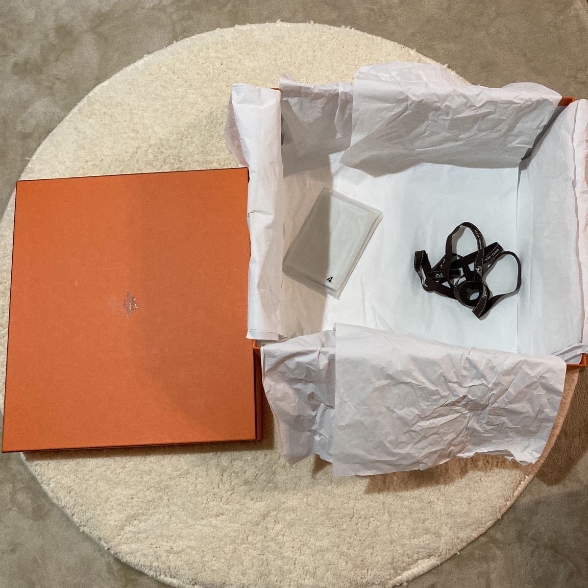 爆買い，高品質 現行品 エルメス ボリード31 空箱 39&times;35&times;18 リボン レインカバー HERMES ボックス 空き箱 箱 付属品 バッグ 鞄 ボリード 31(かばん、バッグ)｜売買されたオークション情報、yahooの商品情報 かばん、バッグ
