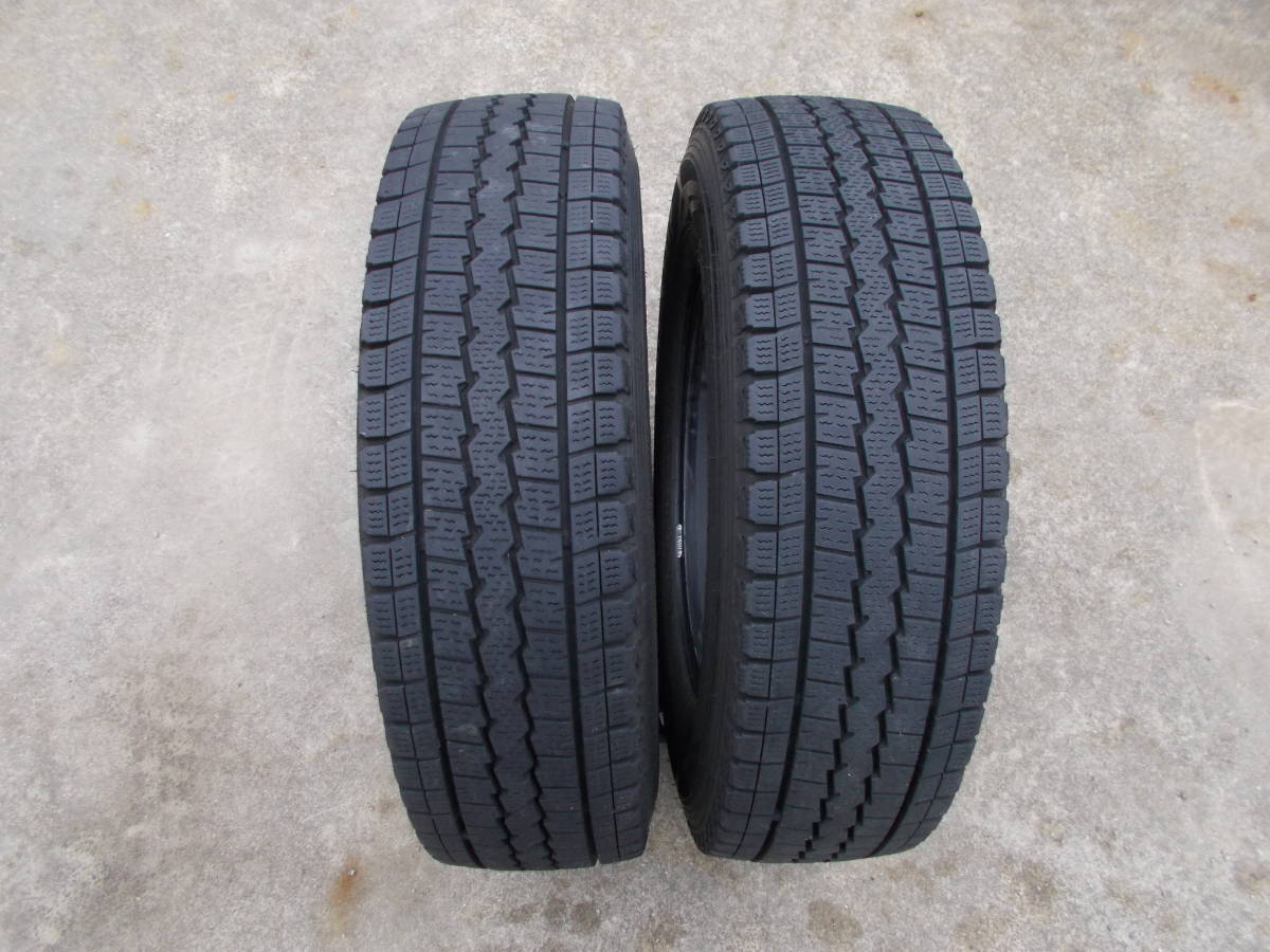 ダンロップ DUNLOP WINTER MAX スタッドレスタイヤ 195 / 80R15 