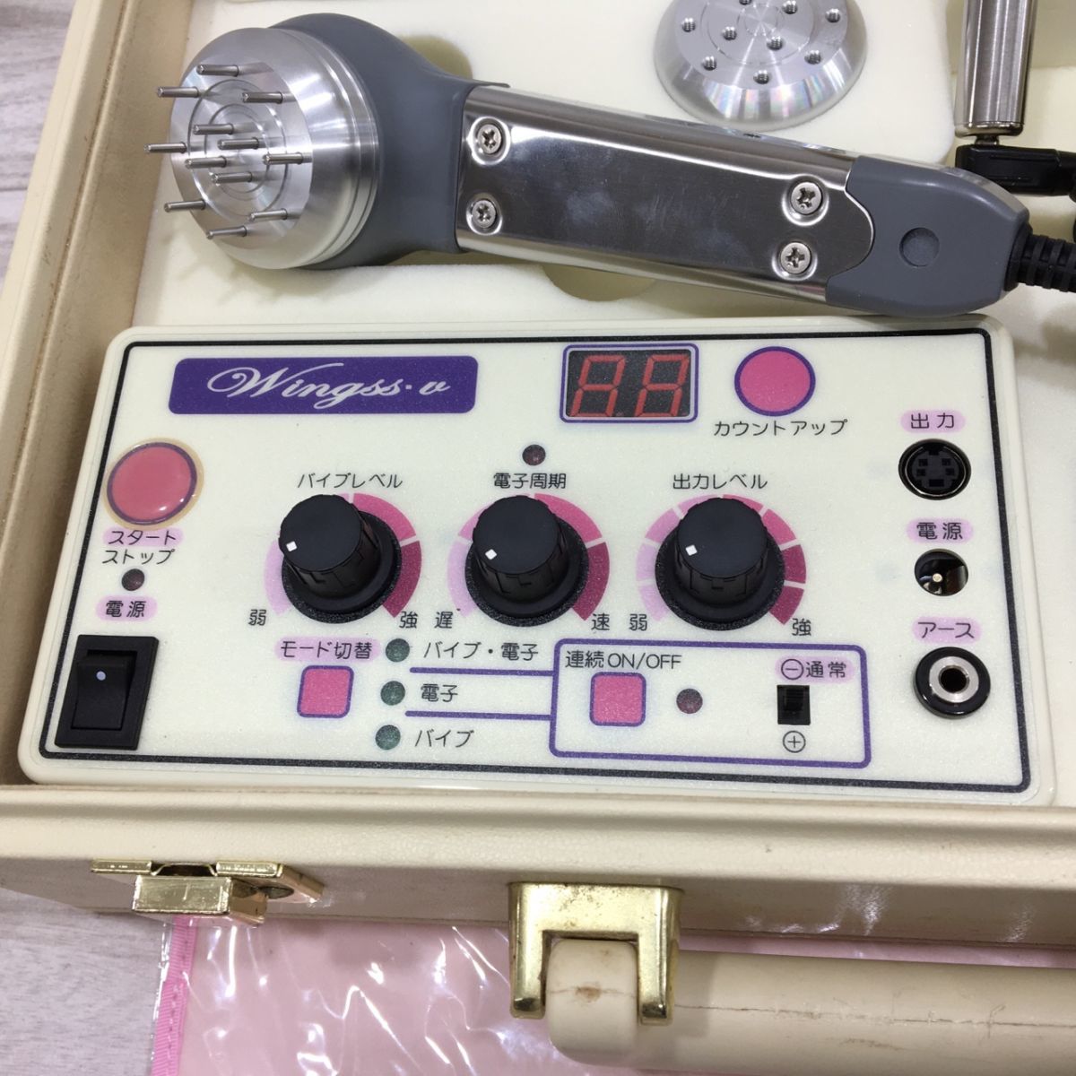 ヴェーネレ ウィングスV Wingss V美顔器ケース付きウィングスV吉丸