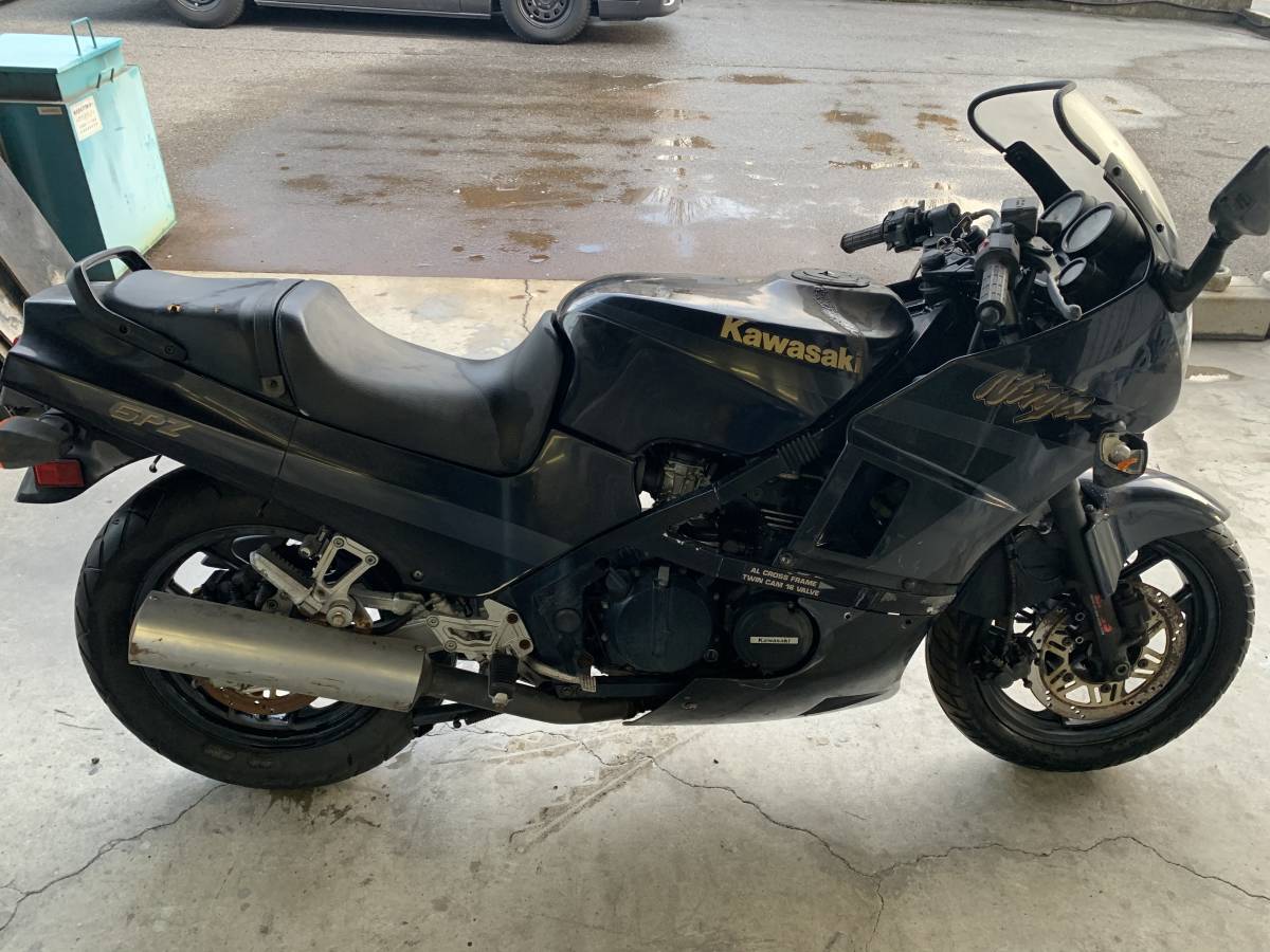 GPZ400R 書類なし部品取り