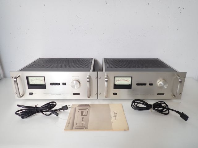Accuphase M-60 モノラル パワーアンプ 2台セット アキュフェーズ Accuphase アキュフェーズ モノラルパワーアンプ M-60 ペア ジャンク