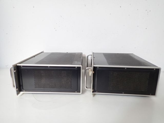 Accuphase アキュフェーズ モノラルパワーアンプ M-60 ペア ジャンク