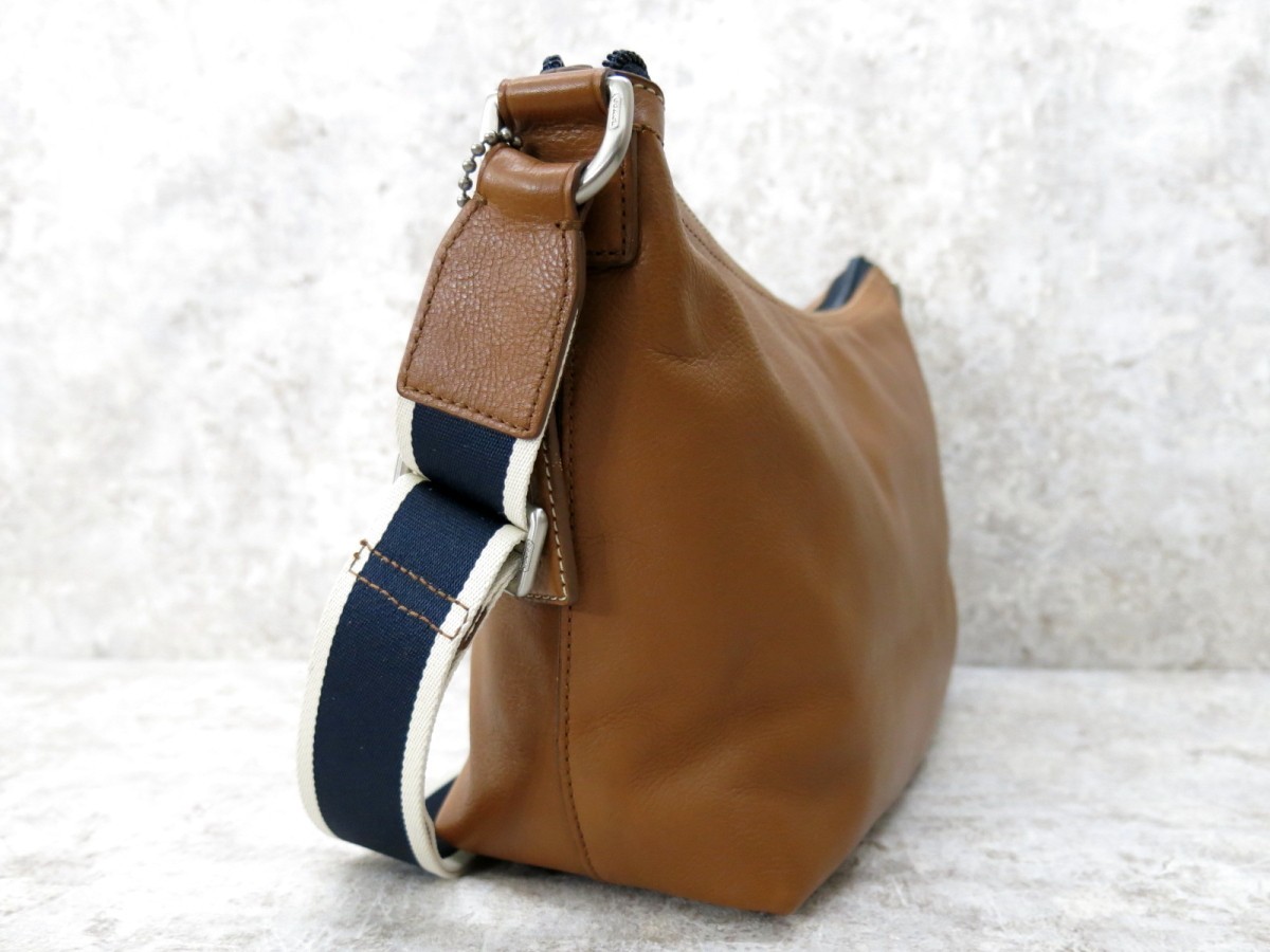 □極美品□COACH コーチ□メンズ□ヘリテージ F70559□ロゴ型押し 