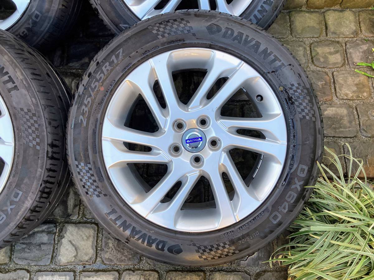 VOLVO 純正17インチタイヤホール4本セットDavanti DX640