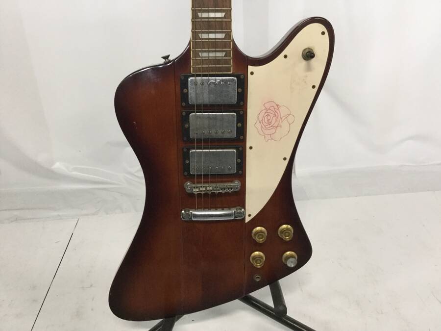Samick サミック ファイヤーバードタイプ エレキギター サンバースト系