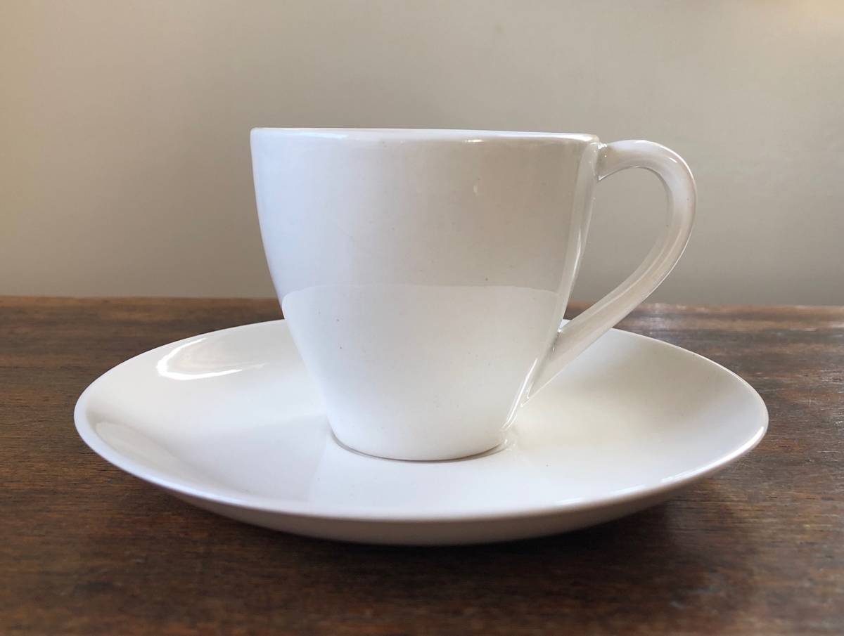 【最安値，定番】 松村硬質陶器 柳宗理 コーヒー カップ＆ソーサー ほぼ(コーヒーカップ)｜売買されたオークション情報、yahooの商品情報をアーカイブ公開 - オークファン 茶器