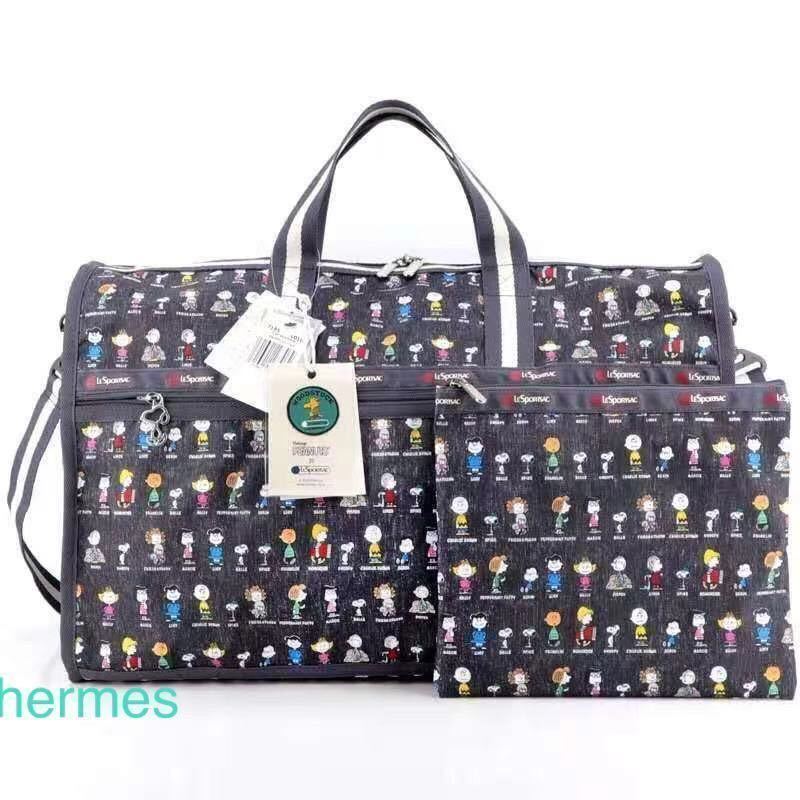 レスポートサック コラボ ピーナッツ レスポートサックスヌーピーでおなじみ「PEANUTS」とのコラボ レスポートサックから「PEANUTS」とのコラボコレクションが登場！10&frasl;29 LeSportsac TOTE｜ショルダーバッグ&frasl;斜め掛け N&frasl;S LeSportsac×PEANUTSMINI ポーチ スヌーピーオールスターズ レスポートサックから「PEANUTS」とのコラボコレクションが登場 ★極美品★LeSportsac×PEANUTS ボストンバッグ スヌーピー 大人気レスポートサックのPEANUTSコラボに新作！前回即完売の