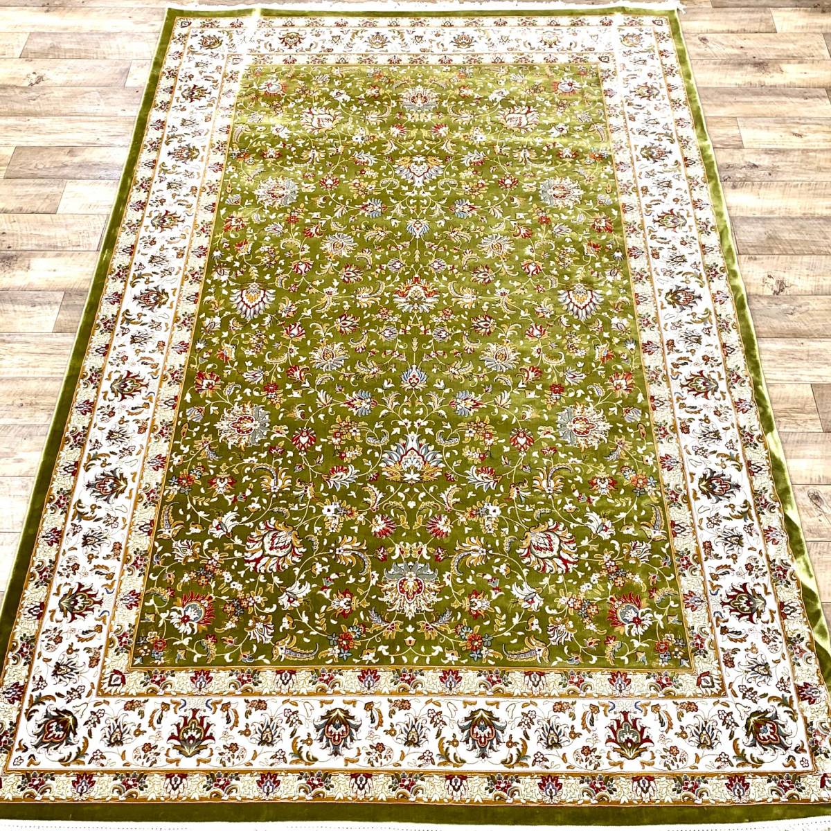 最安値，正規品 １円スタート グリーン ベルギー製 花柄 ペルシャンデザイン 約２００&times;３００㎝ フローラル ラグ 絨毯 ホットカーペット(ラグ一般)｜売買されたオークション情報、yahooの商品情報をア ラグ一般