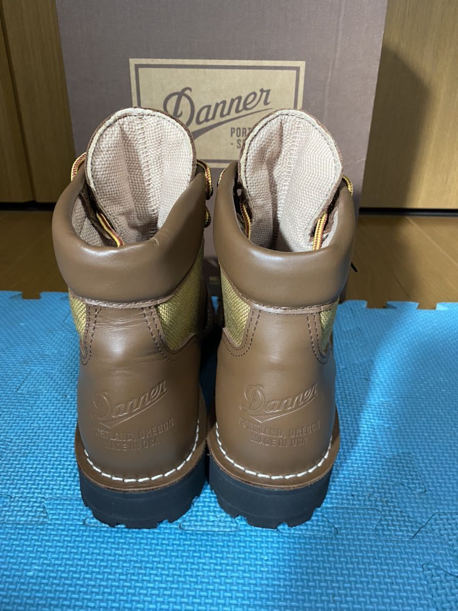 新品に近い極美品☆白タグ Danner ダナーライト ブーツ 30440 