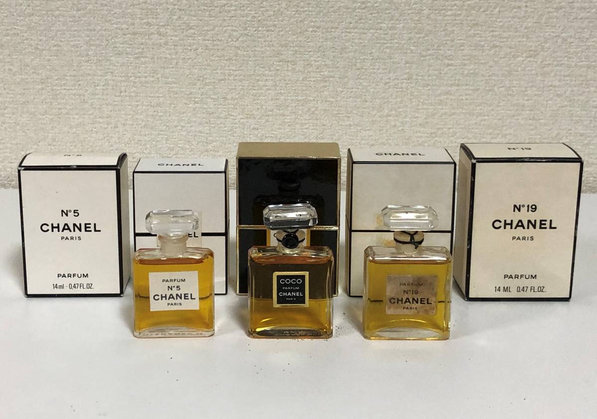 お値引き!!【CHANEL】 N°5 & N°19 香水セット CHANEL シャネル香水2点 No19 N°19 19番 No5 N°5 5番 オード
