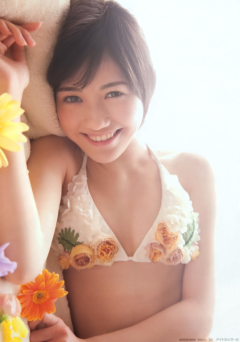 渡辺麻友 L判 グラビア写真 50枚 おまけ 2l判 3枚付き 計53枚セット 写真 売買されたオークション情報 Yahooの商品情報をアーカイブ公開 オークファン Aucfan Com