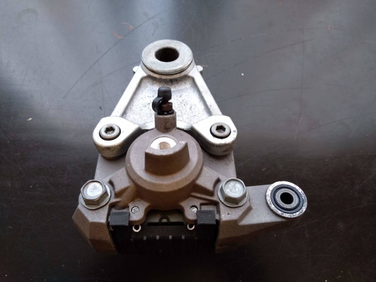 zrx1100 リアキャリパーサポート・トルクロッドのセット zrx1100 リア