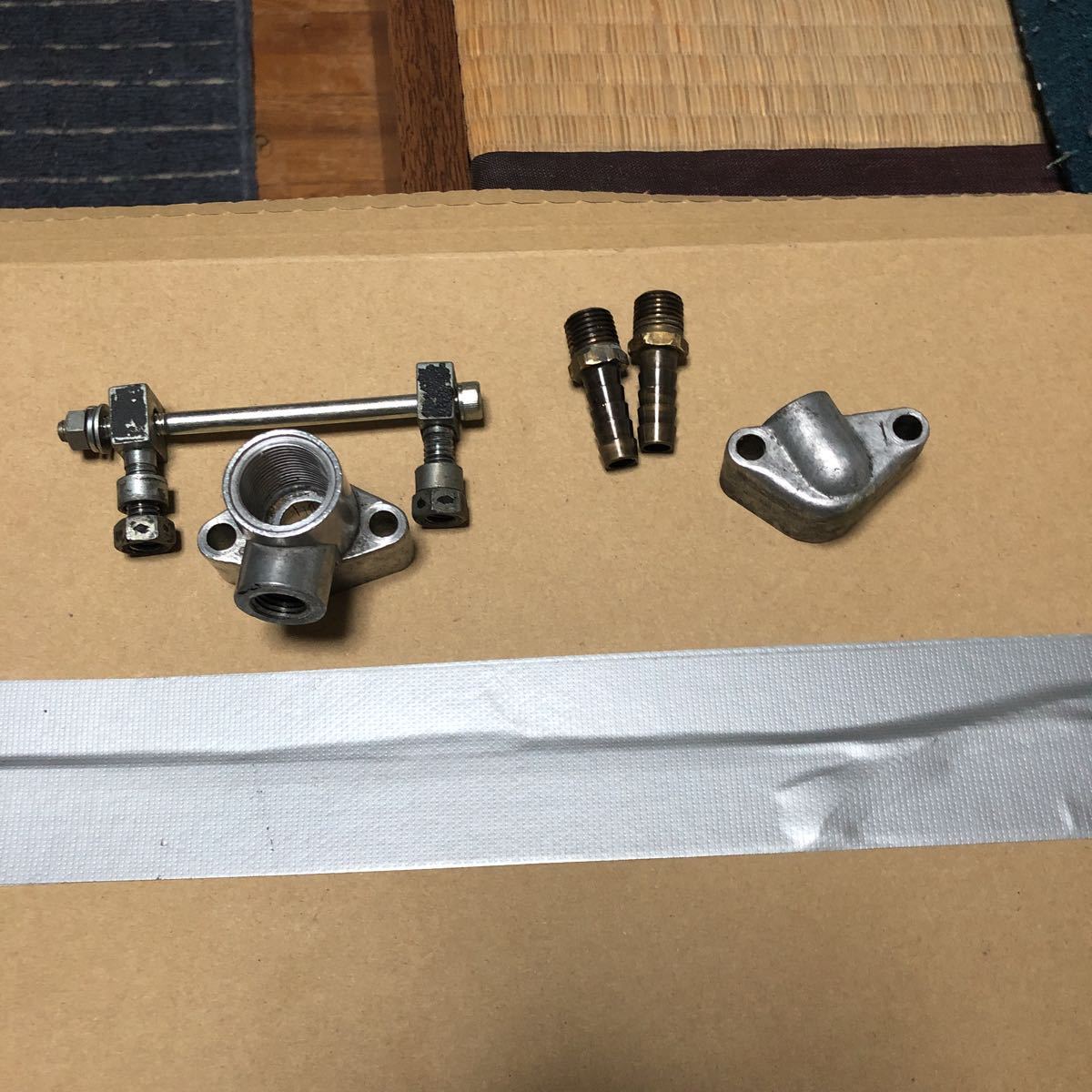 z1.z2ロックハートオイルクーラー取り付け金具とオイル取り出し口
