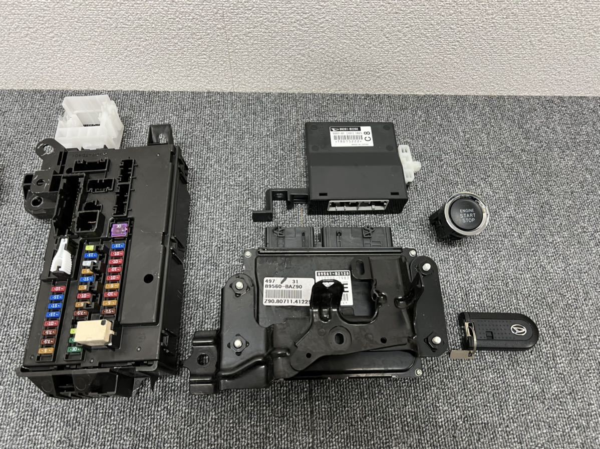 ダイハツ LA800S ムーヴキャンバス エンジンコンピューター スマート 