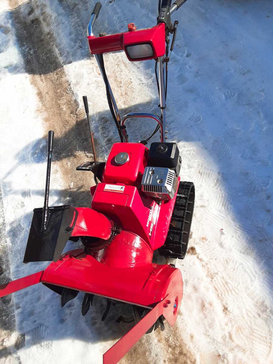 セルOK！5馬力除雪機 クローラー良し