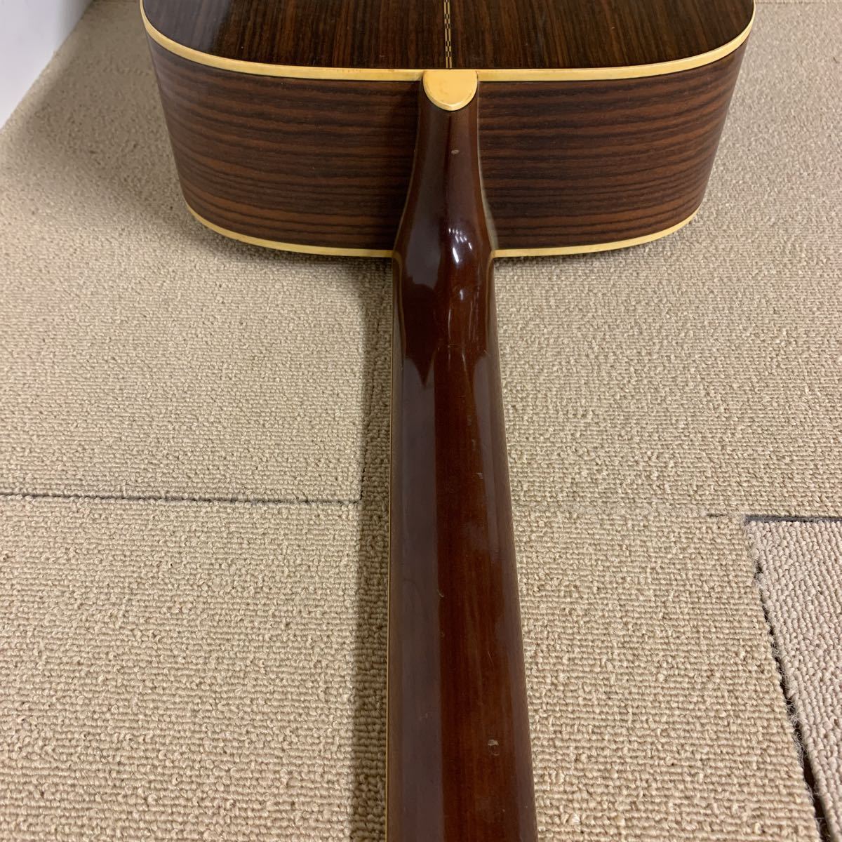 YAMAHA.FG-350Dベージュラベル。 トップ単板！