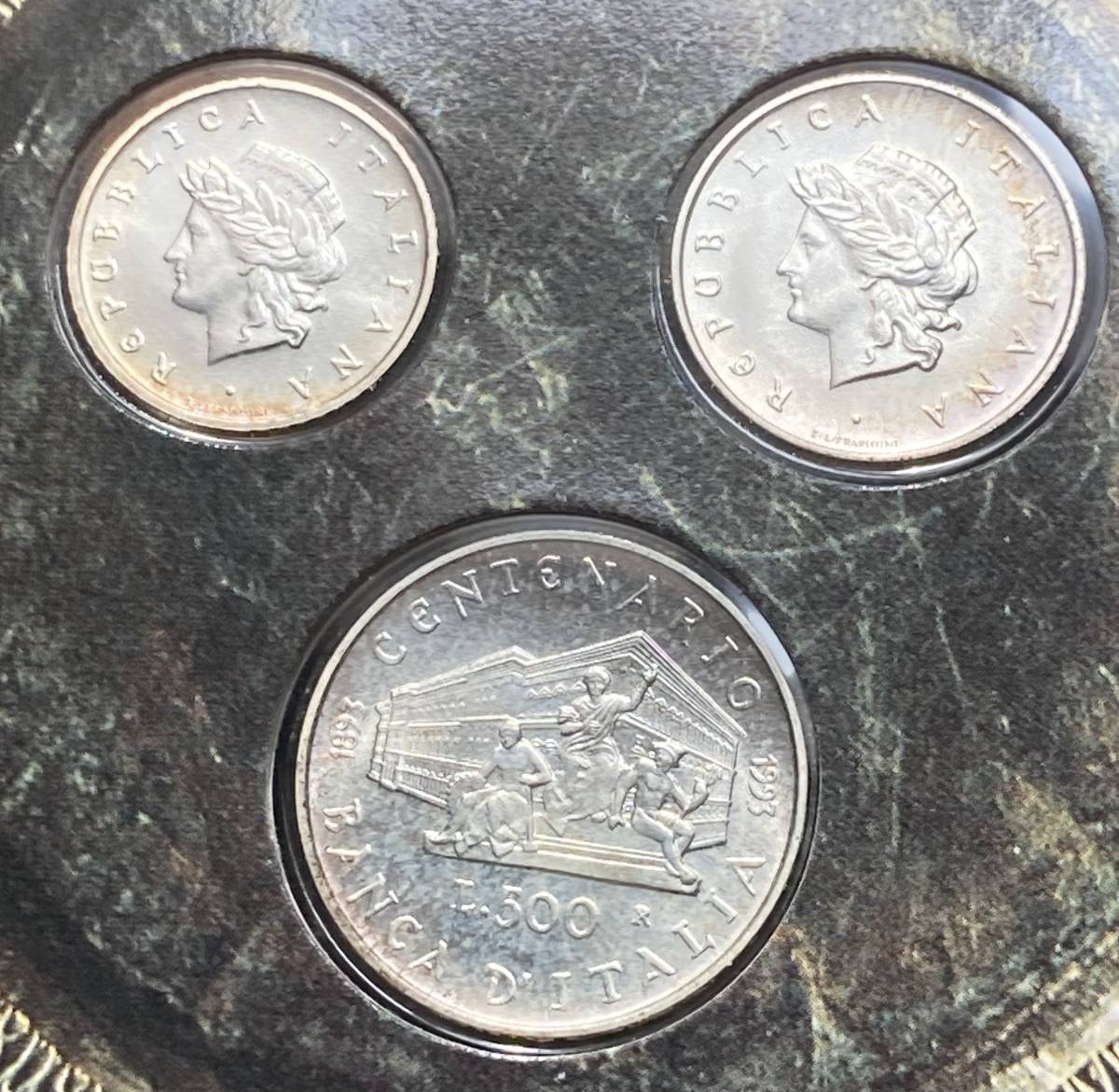 イタリア イタリア銀行創立100年 | 500・200・100リラ銀貨3点 488