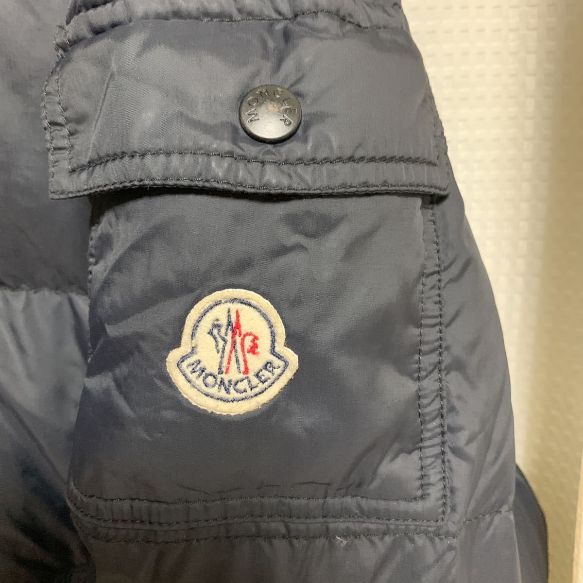 国内正規品 モンクレール バジーレ ダウンジャケット 送料込み マット 