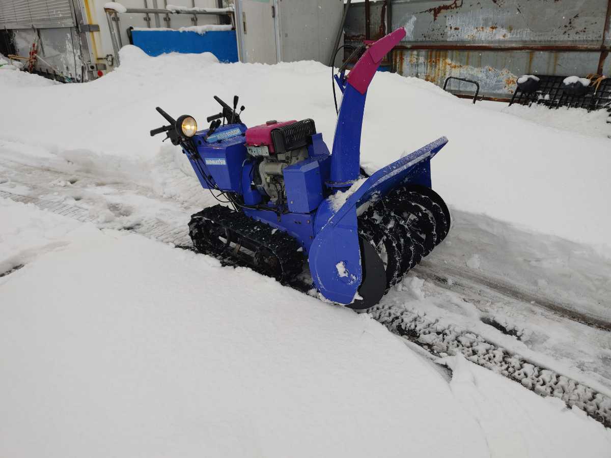 最安値，低価 コマツ 除雪機 kss10sdf-1(除雪機)｜売買されたオークション情報、yahooの商品情報をアーカイブ公開 - オークファン 除雪機