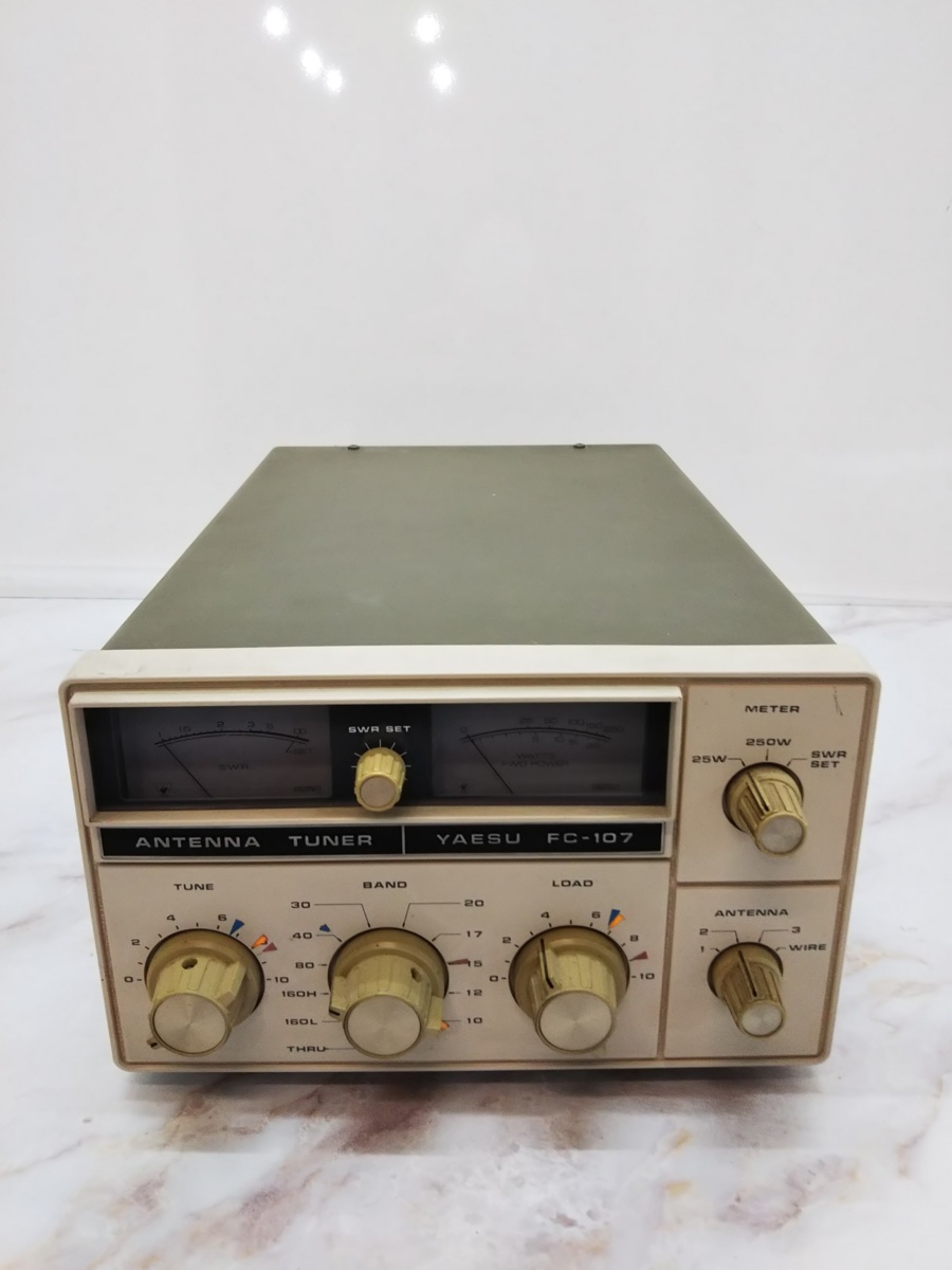 △ジャンク品 アマチュア無線 アンテナチューナー YAESU FC-107 八重洲