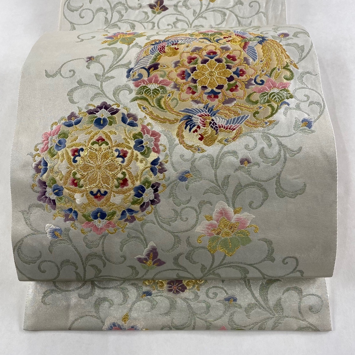 袋帯 美品 秀品 華文 花唐草 箔 茶緑色 六通 正絹 【中古】 【公式通販】