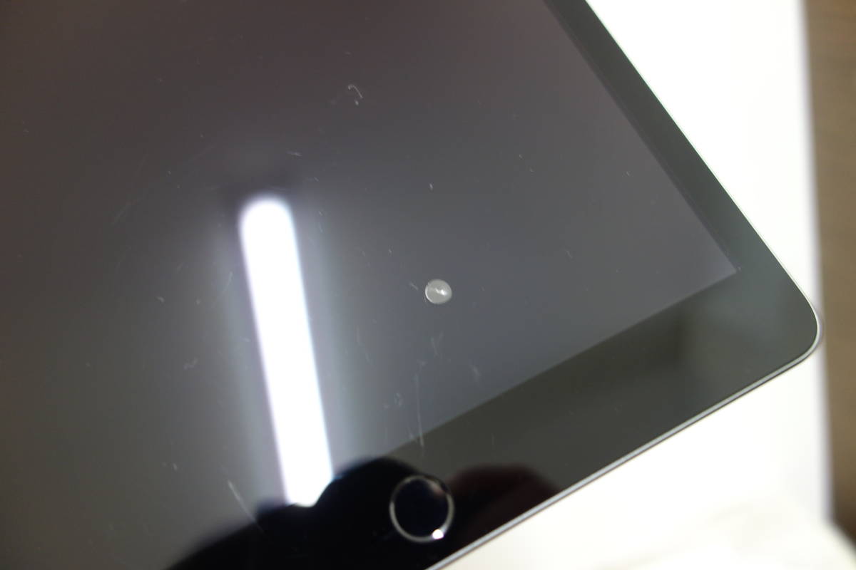 傷あり apple iPad 第7世代 32GB Wi-Fi スペースグレイ MW742J/A 32GB 第