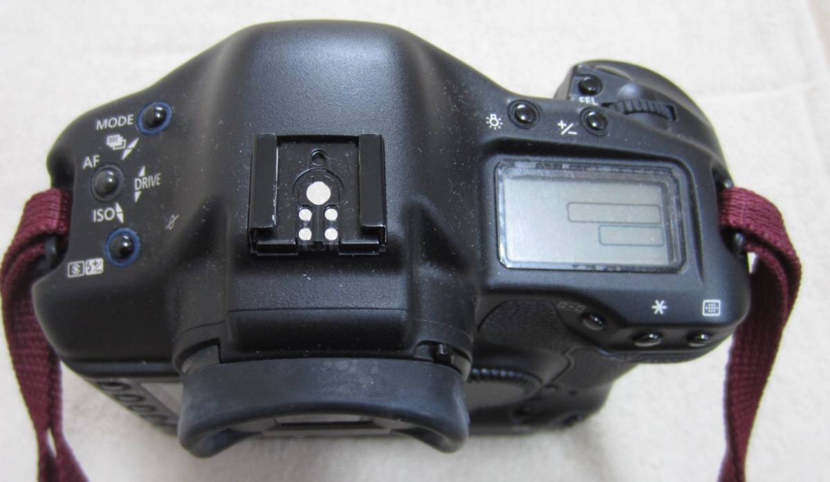 ジャンク　Canon EOS-1D デジタル一眼レフカメラ 本体 Canon EOS-1D Digital （初代モデル）（ジャンク扱い）(キヤノン