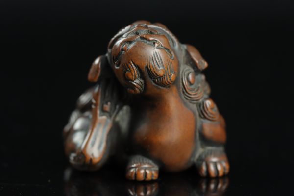 売り尽くし特価 FEB017 根付 木彫獅子根付 18世紀 江戸期 提げ物