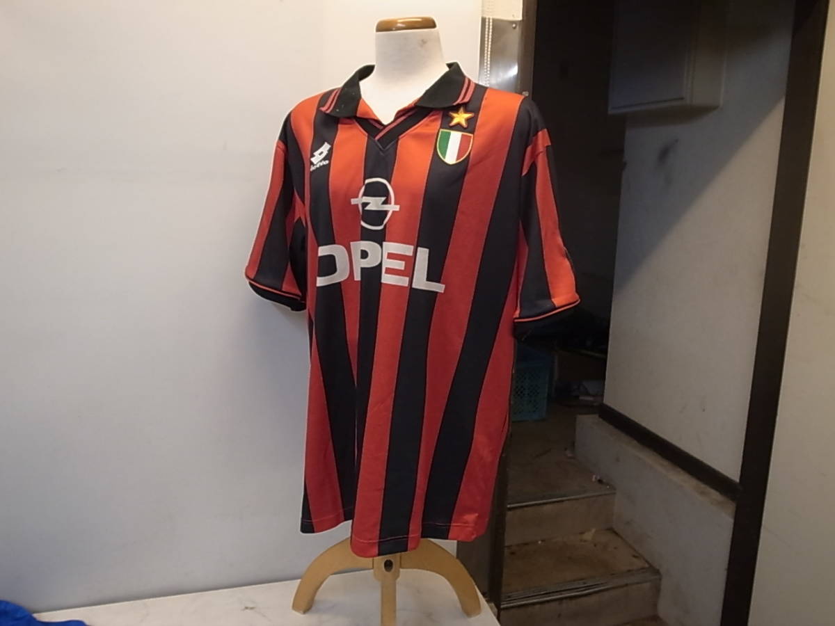 サッカー ユニホーム サイン入りカード 写真 マラドーナの記念コイン カルビー Jリーグカード 38枚 ファイル付き など Jリーグ 売買されたオークション情報 Yahooの商品情報をアーカイブ公開 オークファン Aucfan Com