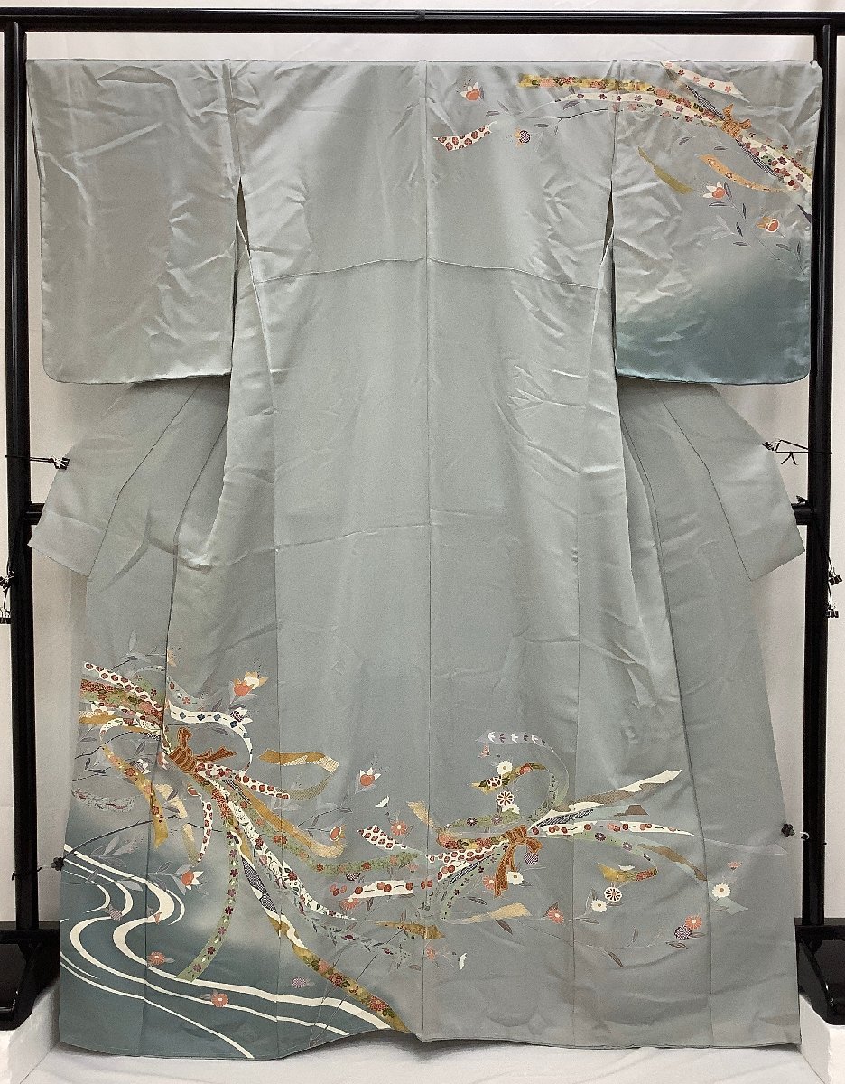  きものcocon 訪問着 身丈175/裄70/正絹/薄緑系/グレー系/金駒刺繍/しつけ糸付き 2-8-5K-1236-j(仕立て上がり)｜売買されたオークション情報、yahooの商品情報をアーカイブ公開 - オークファン 仕立て上がり