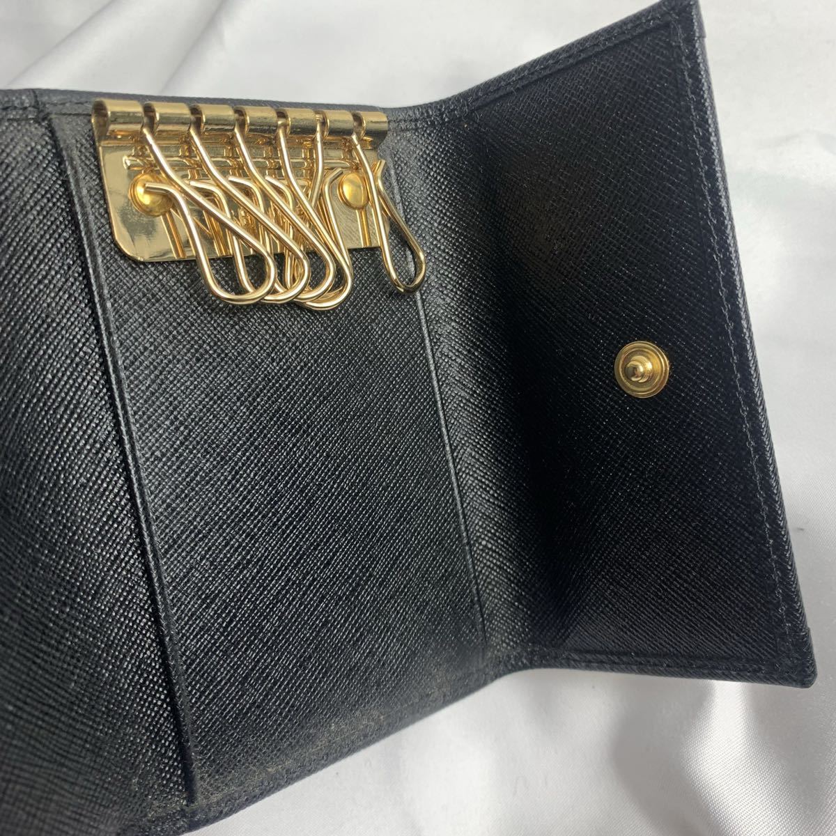 1円スタート〜【新品未使用タグ付き】セリーヌ CELINE マガタム 6連キーケース レザー ブラック ゴールド金具 タグ付き 小物 鍵 CELINE セリーヌ レザー ビジネス トリオンフ 関税・送料込