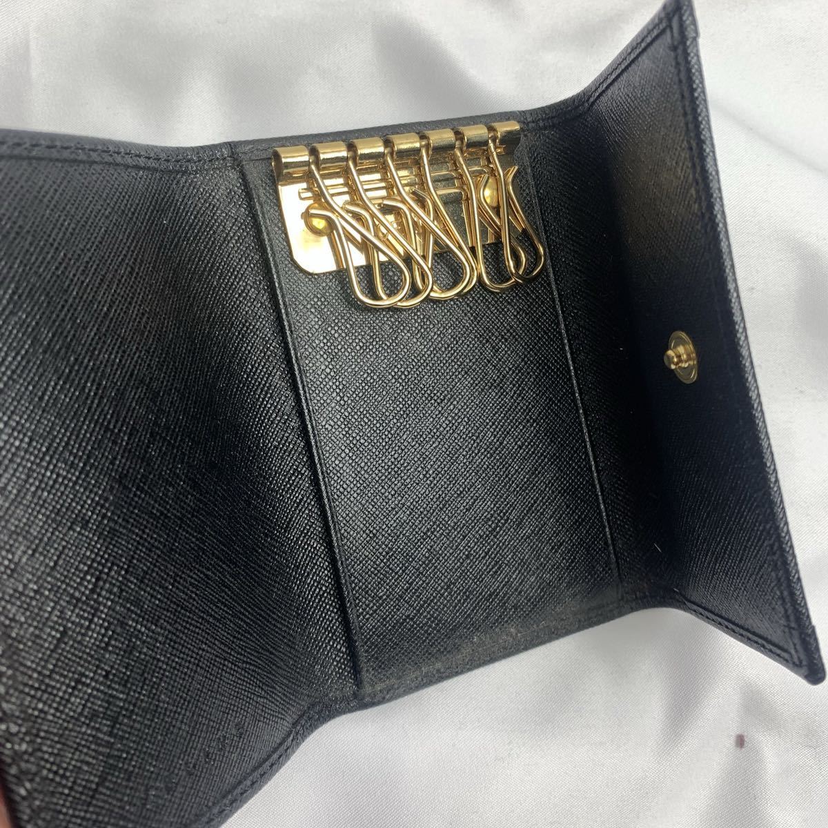 1円スタート〜【新品未使用タグ付き】セリーヌ CELINE マガタム 6連キーケース レザー ブラック ゴールド金具 タグ付き 小物 鍵 CELINE セリーヌ レザー ビジネス トリオンフ 関税・送料込