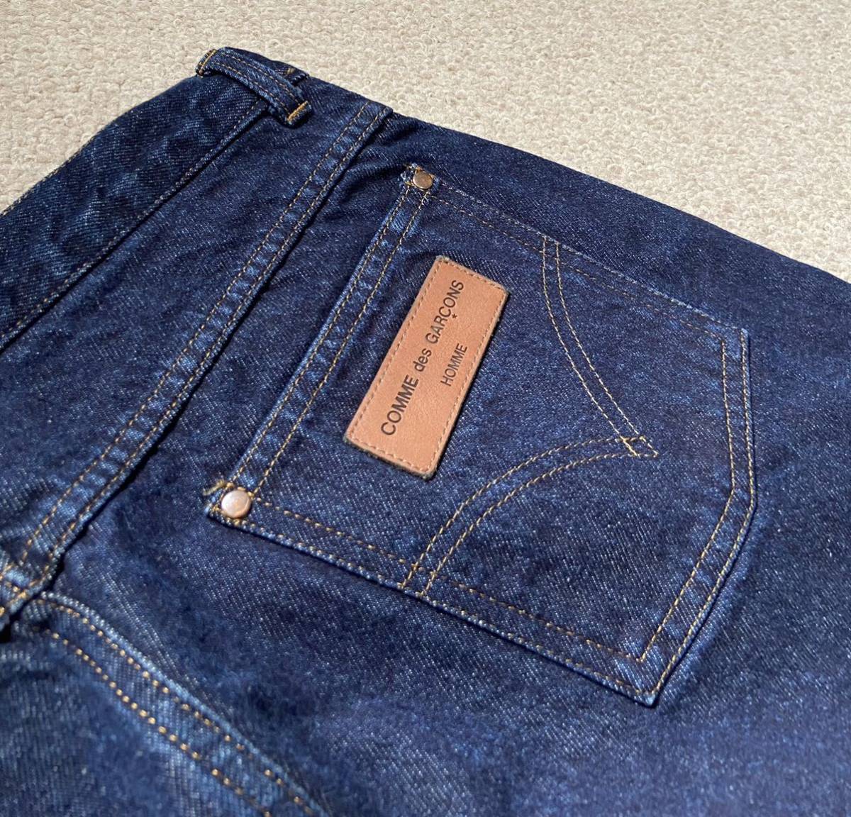 deadstock AD1990 vintage archive comme des garcons homme patch 