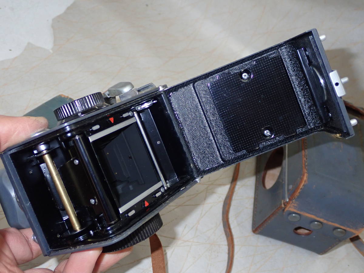 Yashica-44 二眼レフカメラ ヤシカ-44値下げ