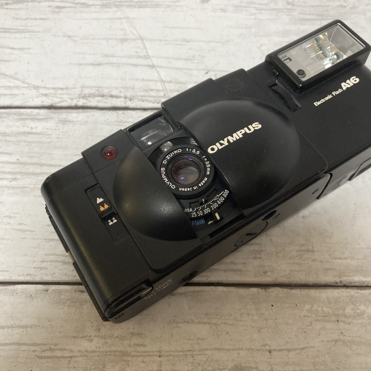 必見！人気機種☆ Olympus オリンパス XA2 / A16 フラッシュ ブラック