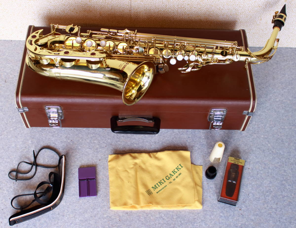 □ YAMAHA YAS-32 アルトサックス ハードケース付き ヤマハ 金管楽器 