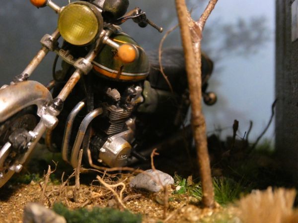 1/24 KAWASAKI カワサキ ZⅡ イエロータイガー 情景 風景ジオラマ 旧車
