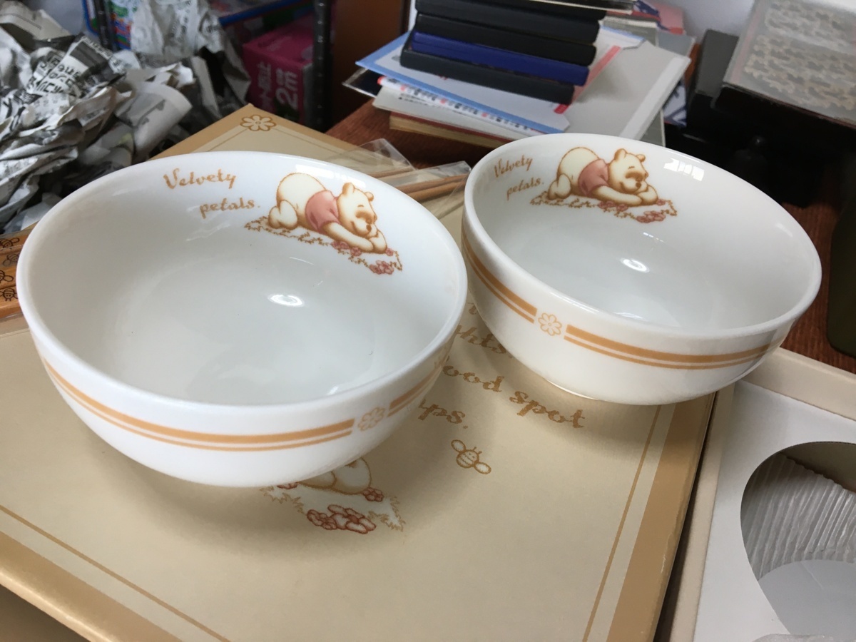 ディズニー くまのプーさん お食事セット 品 ペアセット 可愛い 化粧箱 三郷陶器 茶碗 皿 箸置 箸 500円配達地域あり その他 売買されたオークション情報 Yahooの商品情報をアーカイブ公開 オークファン Aucfan Com