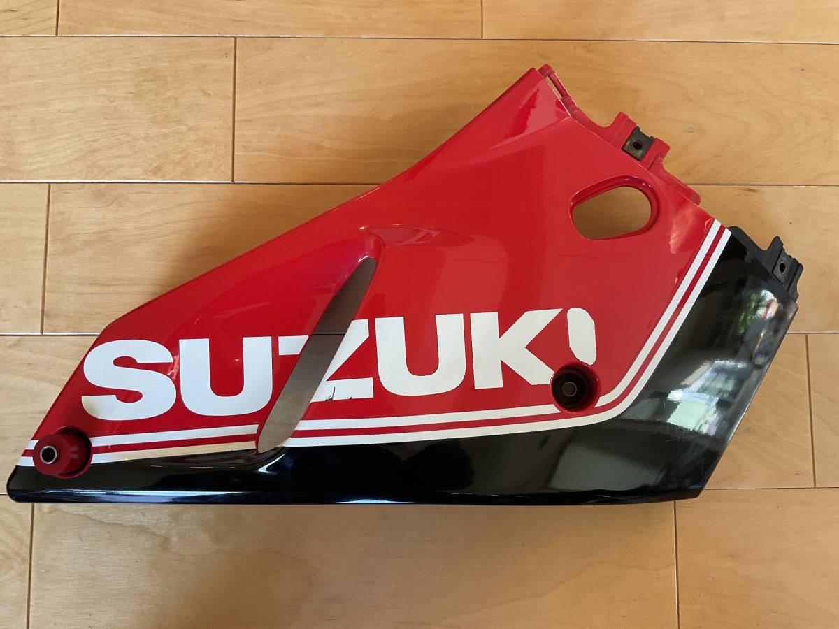 GS1200SS 右側サイドカウル