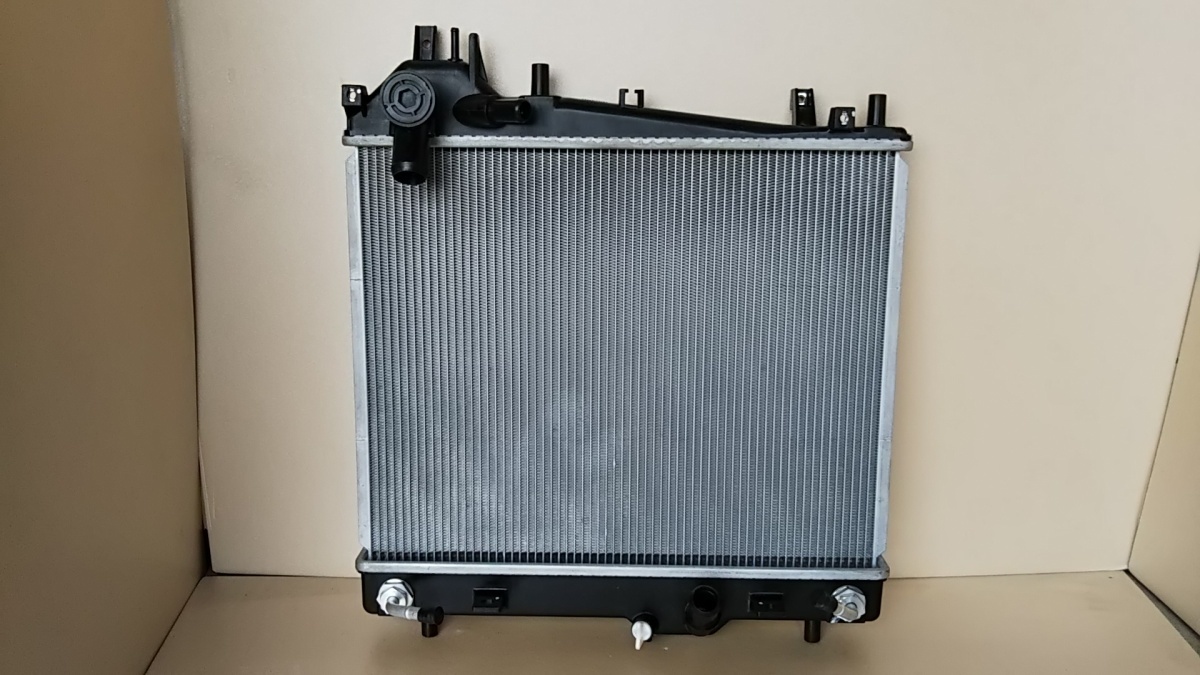 ラジエター エブリィ ターボ AT DA17V・DA17W 新品特価