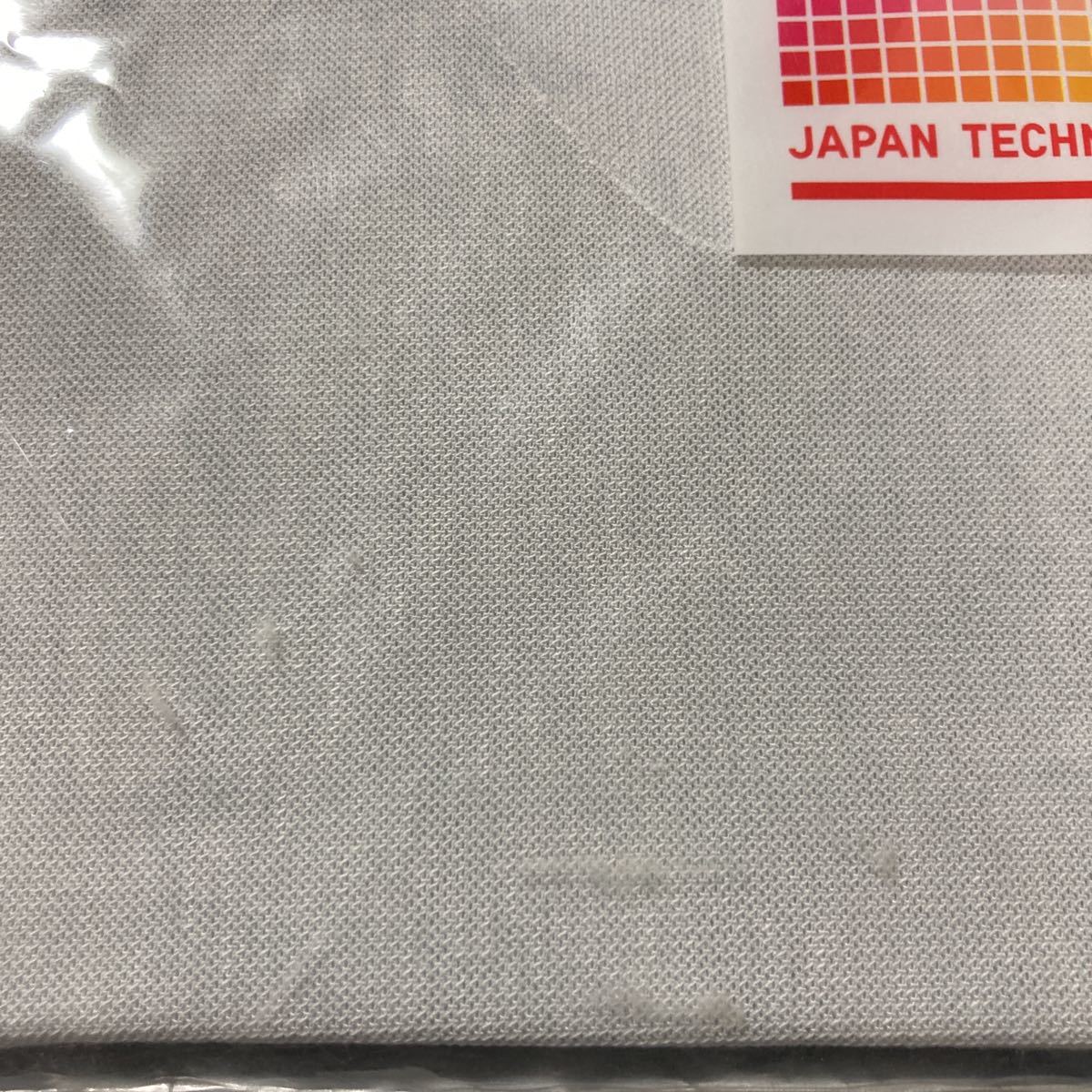 Uniqloユニクロヒートテック シームレスvネックt 半袖 メンズsサイズ ライトグレー メンズインナー 半袖tシャツ 売買されたオークション情報 Yahooの商品情報をアーカイブ公開 オークファン Aucfan Com