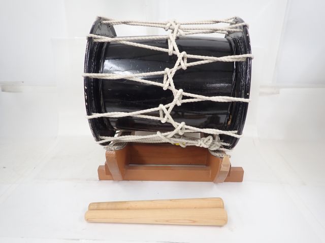 メーカー不明 和太鼓 締太鼓 直径43cm スタンド/バチ付 ∴ 64970-7
